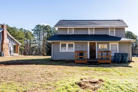 470 & 460 S Moose Road Mount Pleasant NC 28124