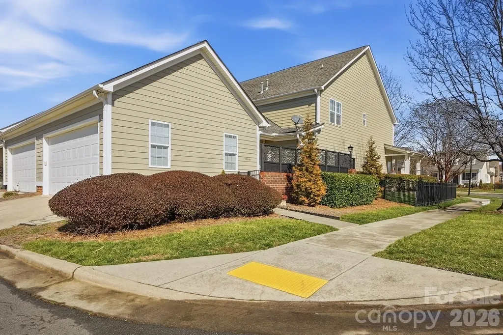 3203 Kelsey Plaza Kannapolis NC 28081