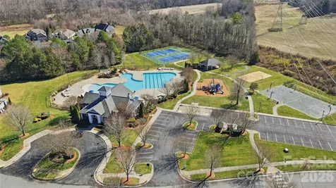 3203 Kelsey Plaza Kannapolis NC 28081