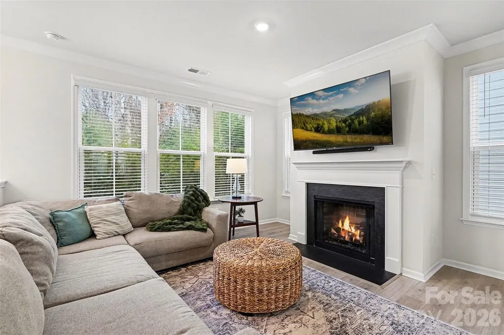 7017 Running Spring Drive Charlotte NC 28205
