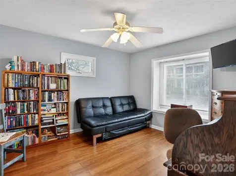 17 Driver Court Hendersonville NC 28739