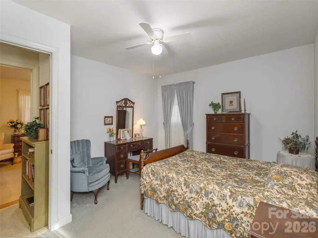 28 Westridge Drive Asheville NC 28803