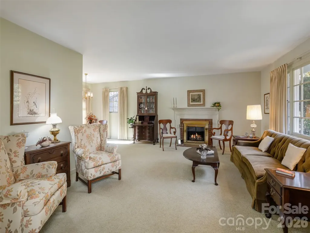 28 Westridge Drive Asheville NC 28803