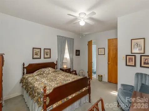 28 Westridge Drive Asheville NC 28803