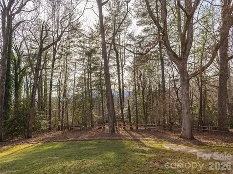 28 Westridge Drive Asheville NC 28803