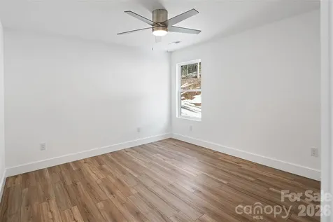 114 Woodpecker Road Purlear NC 28665