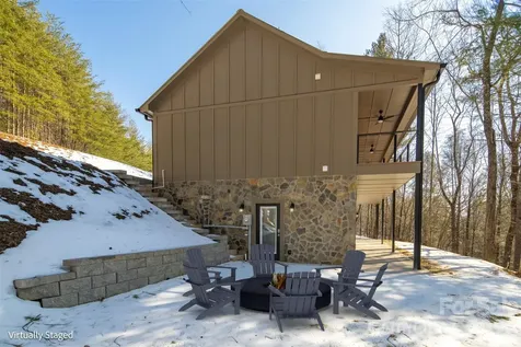 114 Woodpecker Road Purlear NC 28665