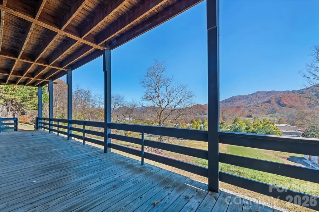 443 Cedarwood Drive Waynesville NC 28785