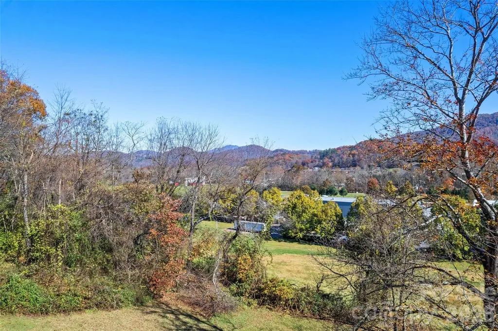 443 Cedarwood Drive Waynesville NC 28785