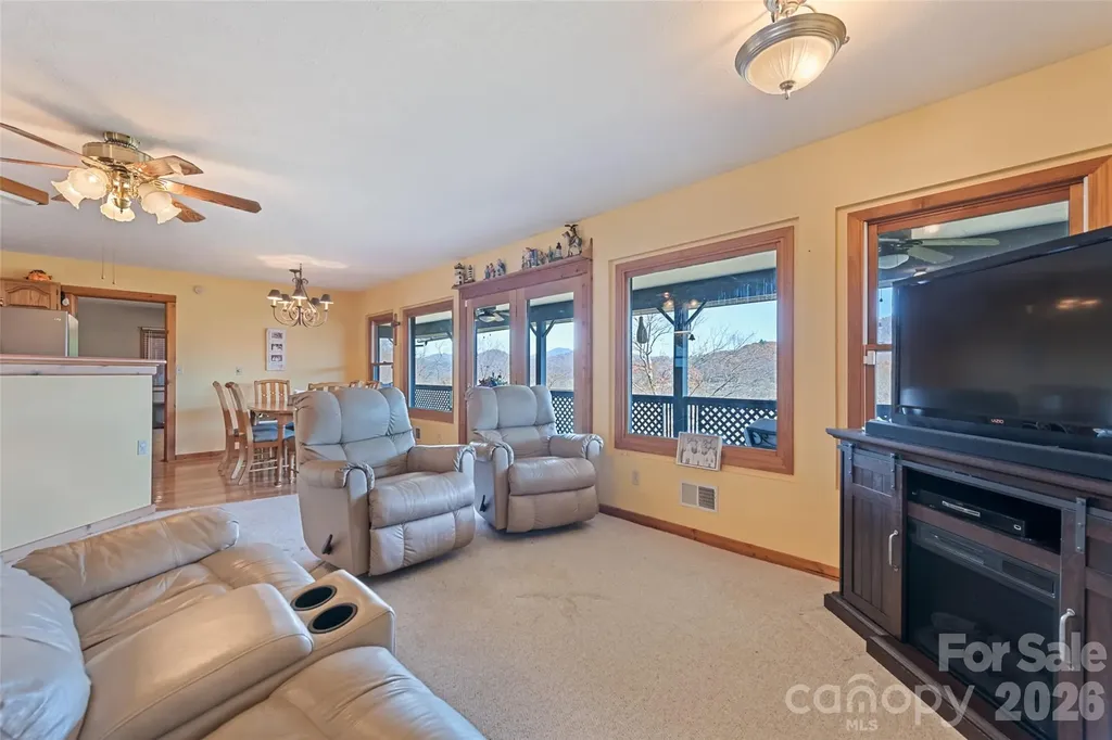 443 Cedarwood Drive Waynesville NC 28785