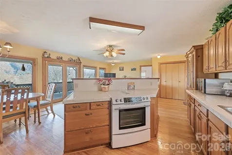 443 Cedarwood Drive Waynesville NC 28785