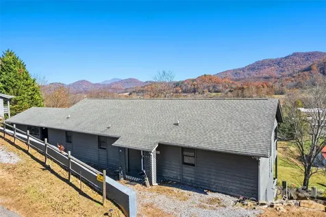 443 Cedarwood Drive Waynesville NC 28785