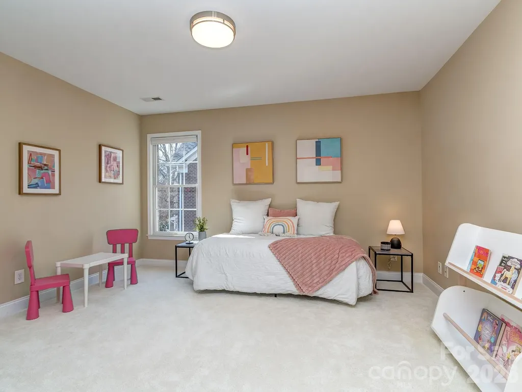 614 Ashgrove Lane Charlotte NC 28270