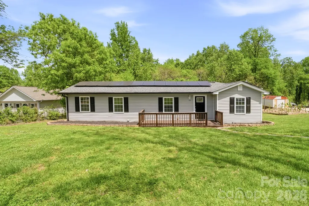 219 Breezewood Drive Charlotte NC 28262
