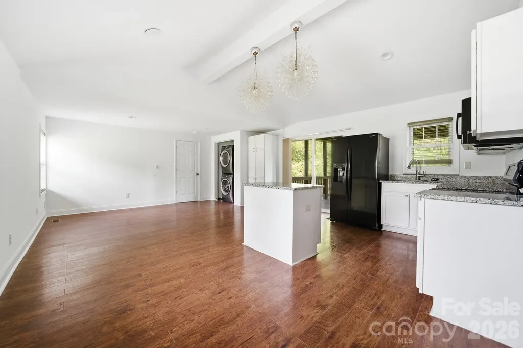 219 Breezewood Drive Charlotte NC 28262