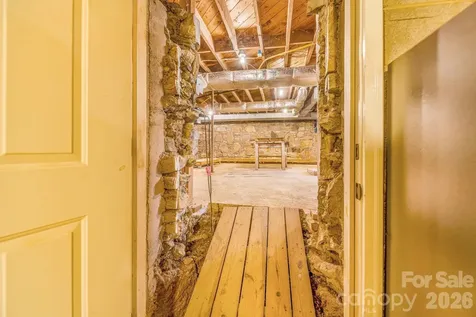 22 Mountain Spring Lane Canton NC 28716