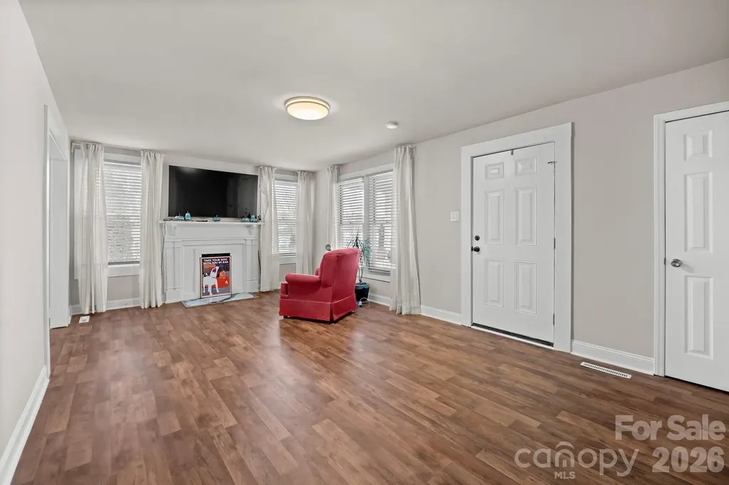 247 Cabarrus Avenue E Concord NC 28025