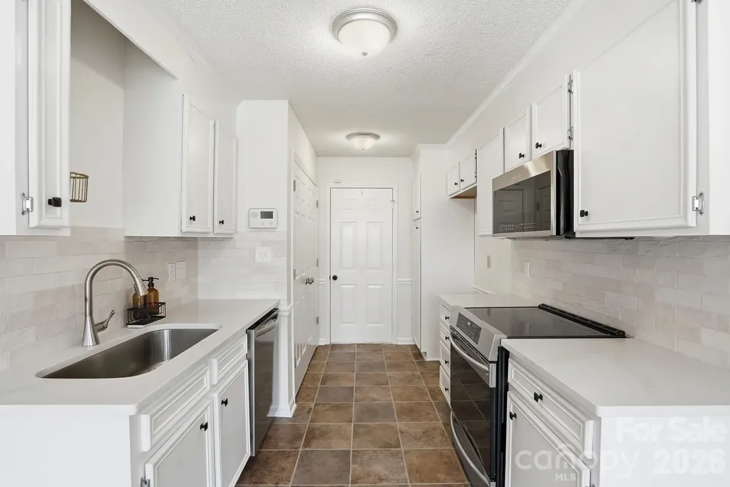 5908 Heathrow Court Monroe NC 28110