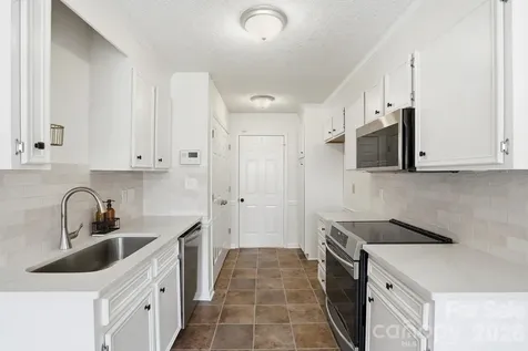 5908 Heathrow Court Monroe NC 28110