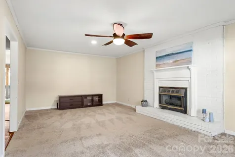 9118 Windjammer Drive Tega Cay SC 29708