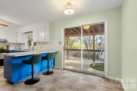 9118 Windjammer Drive Tega Cay SC 29708
