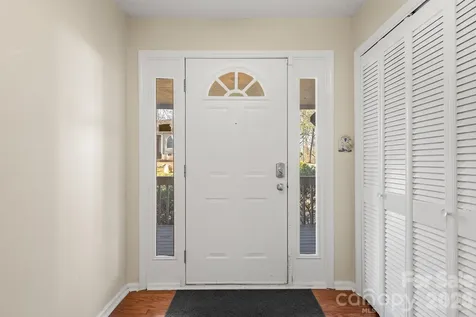 9118 Windjammer Drive Tega Cay SC 29708