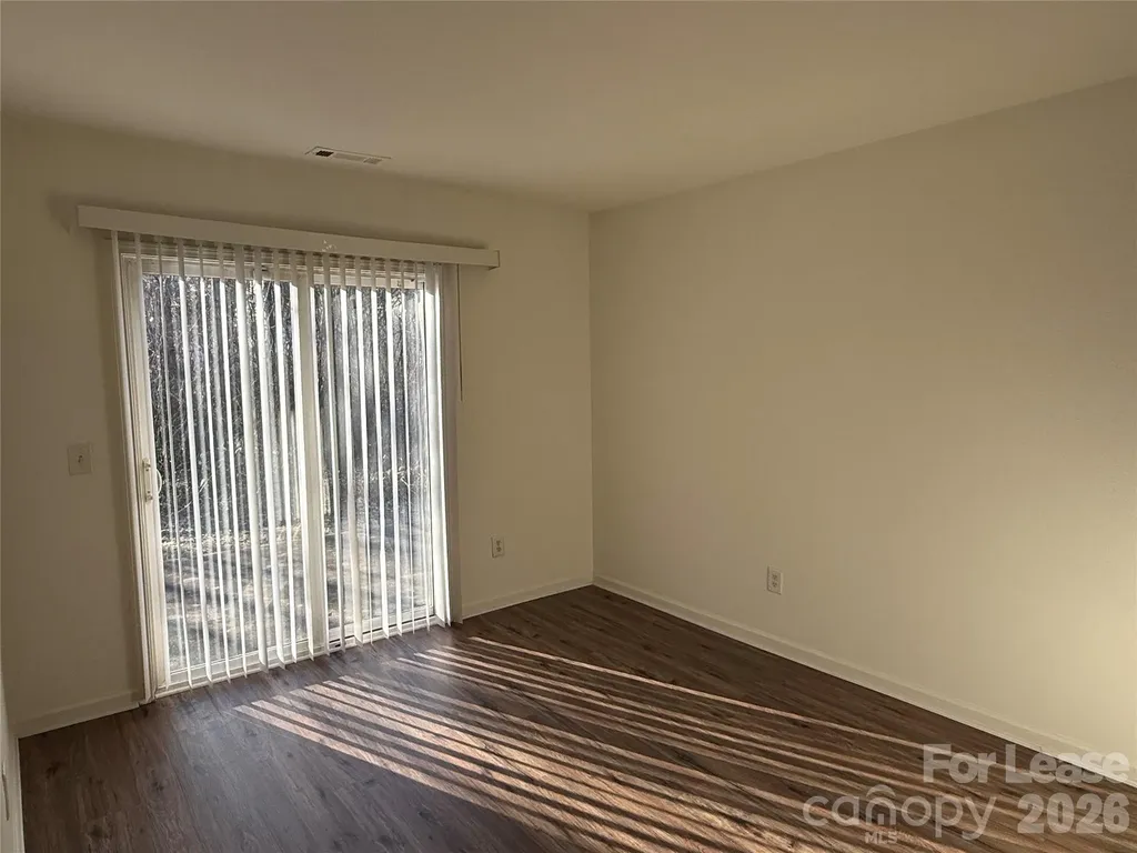 6319 Elliott Drive Charlotte NC 28216