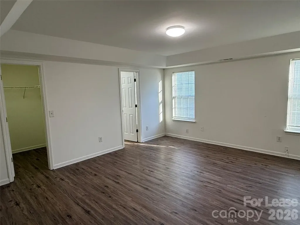 6319 Elliott Drive Charlotte NC 28216