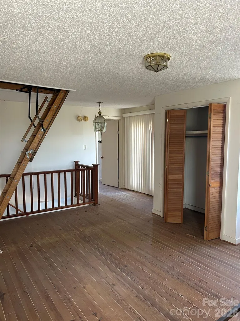 16 Mallory Lane Arden NC 28704