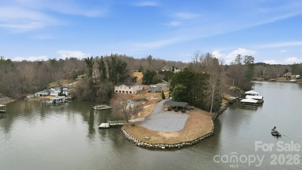 5969 Gold Creek Estate Drive Hickory NC 28601