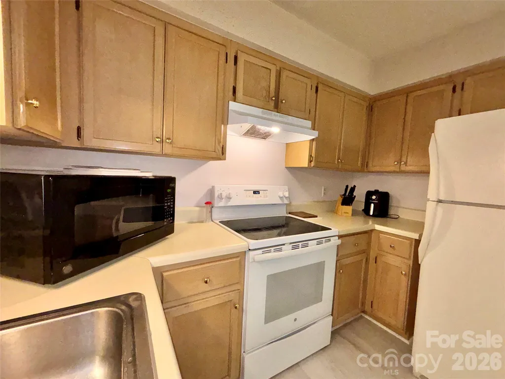 160 Whispering Pines Drive Marion NC 28752