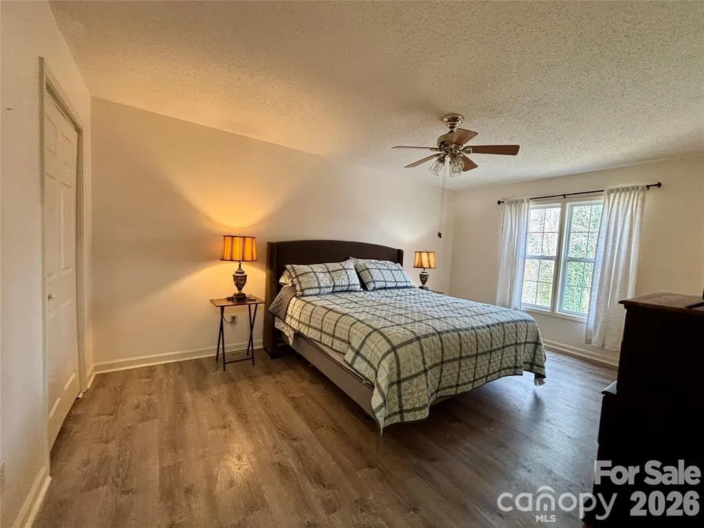 160 Whispering Pines Drive Marion NC 28752