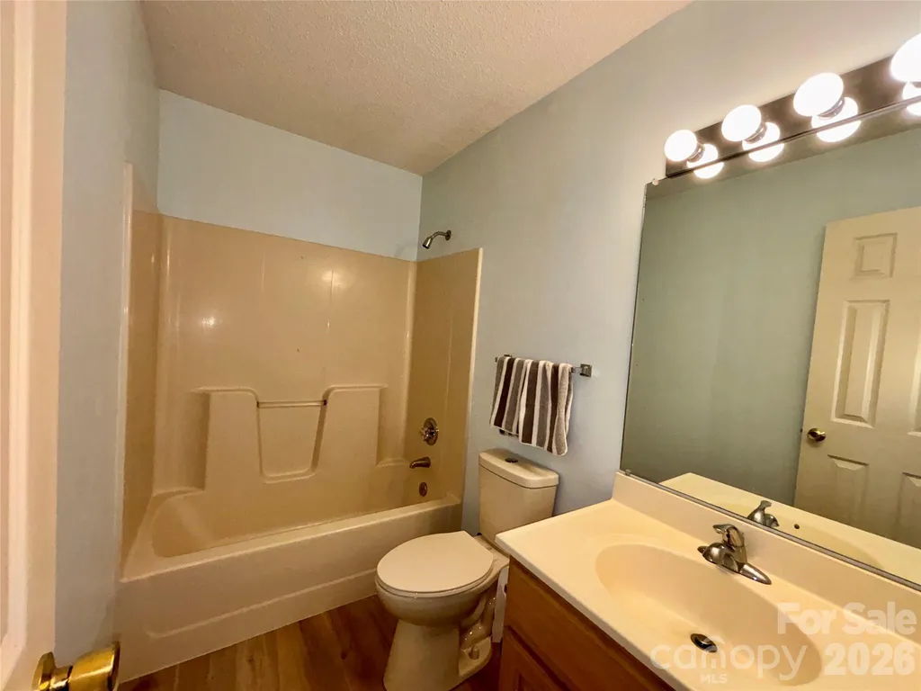 160 Whispering Pines Drive Marion NC 28752