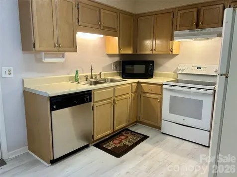 160 Whispering Pines Drive Marion NC 28752