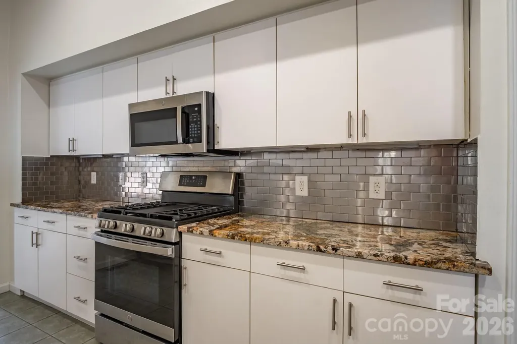 208 Island View Road Mount Holly NC 28120