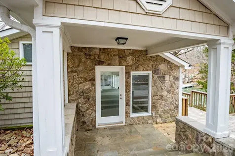 208 Island View Road Mount Holly NC 28120