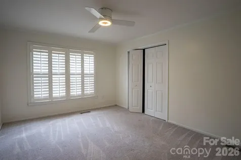 208 Island View Road Mount Holly NC 28120