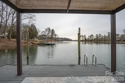 208 Island View Road Mount Holly NC 28120