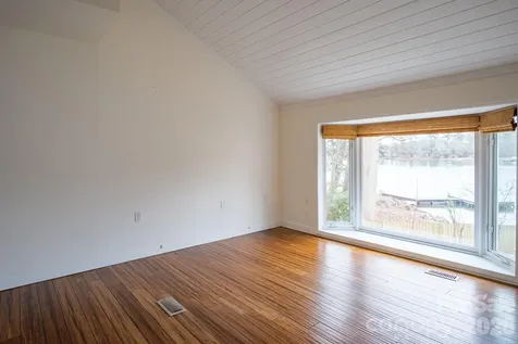 208 Island View Road Mount Holly NC 28120