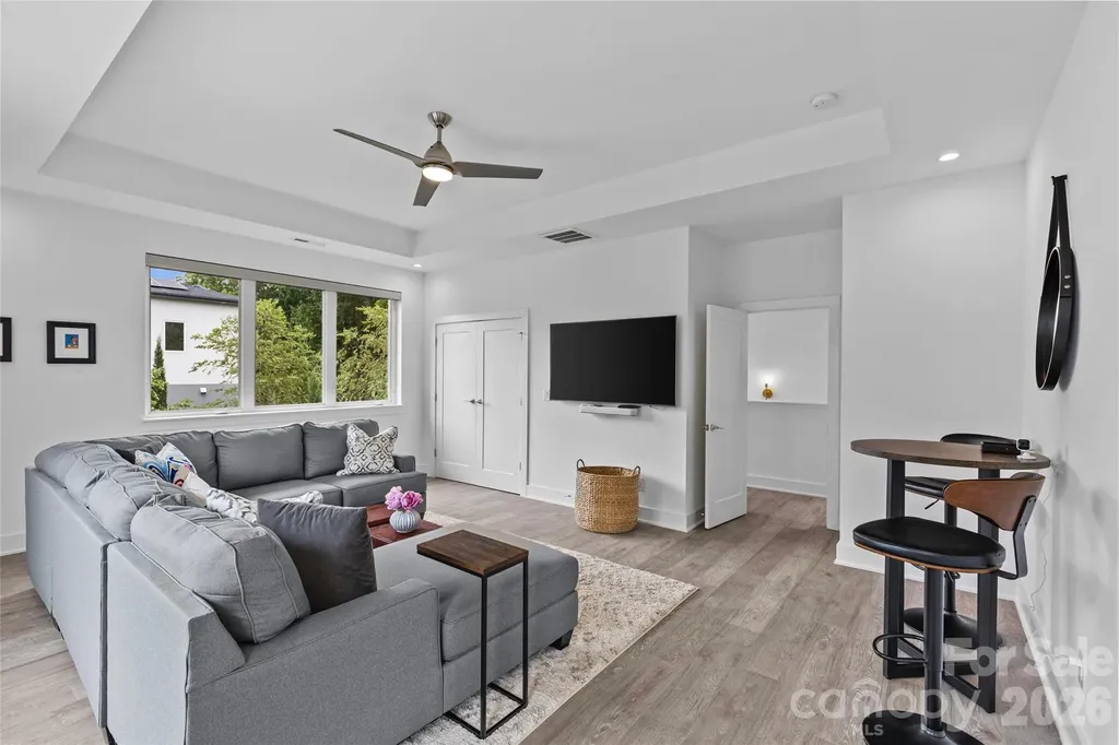 1237 Realta Drive Charlotte NC 28211