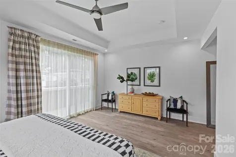 1237 Realta Drive Charlotte NC 28211