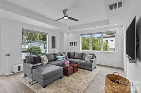 1237 Realta Drive Charlotte NC 28211