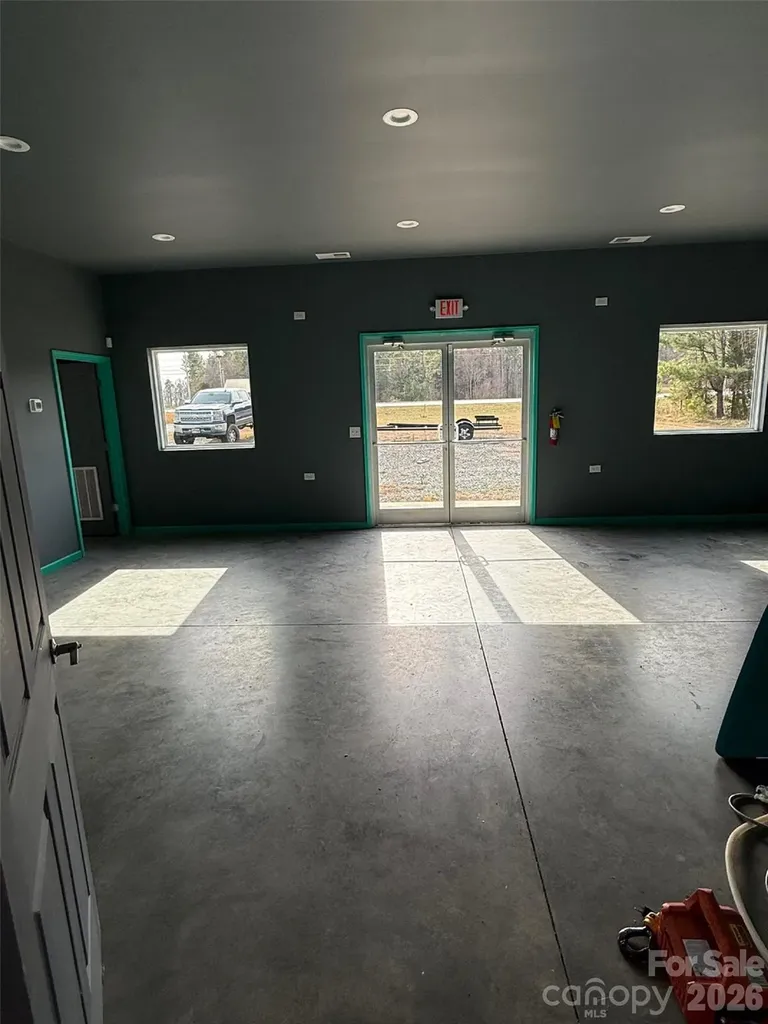 44601 Nc 24/27 Highway E Albemarle NC 28001