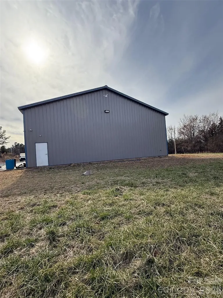 44601 Nc 24/27 Highway E Albemarle NC 28001