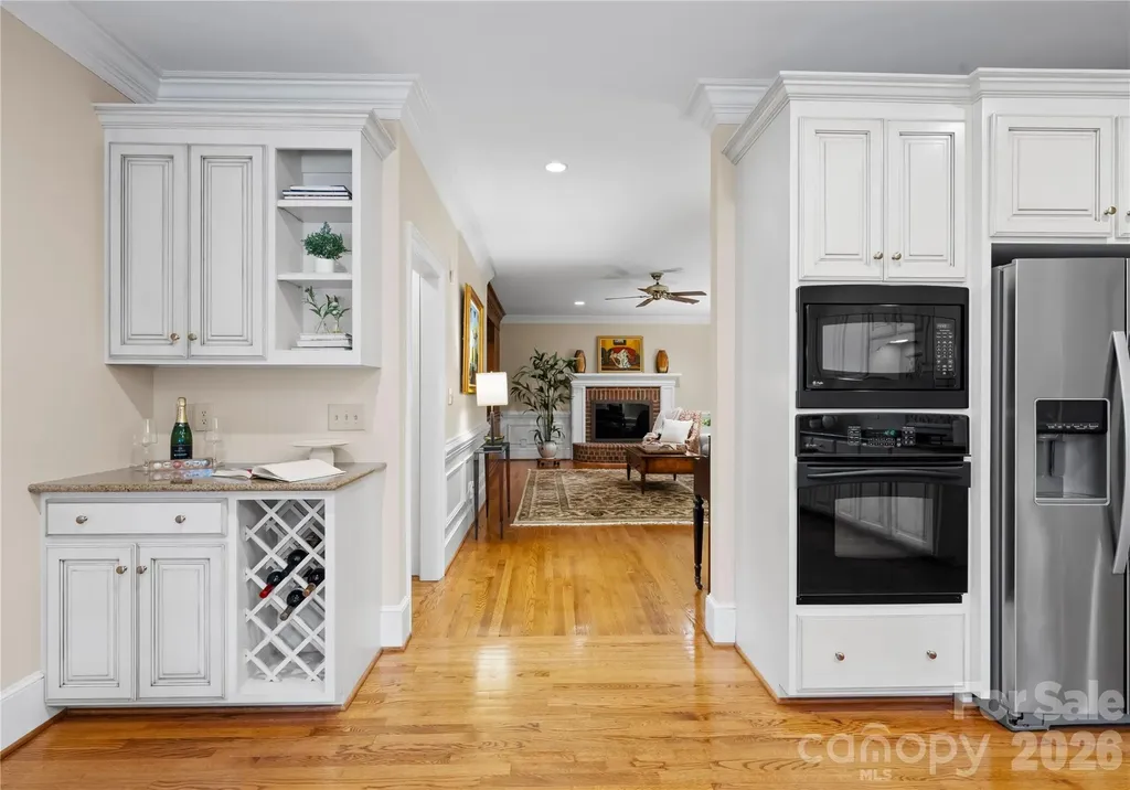4026 Sharon View Road Charlotte NC 28226
