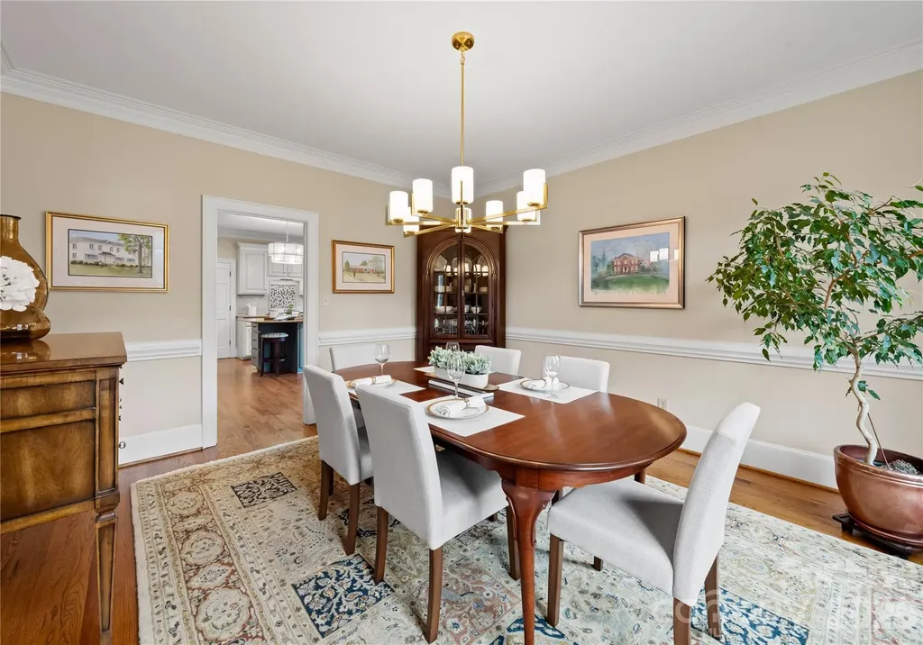 4026 Sharon View Road Charlotte NC 28226