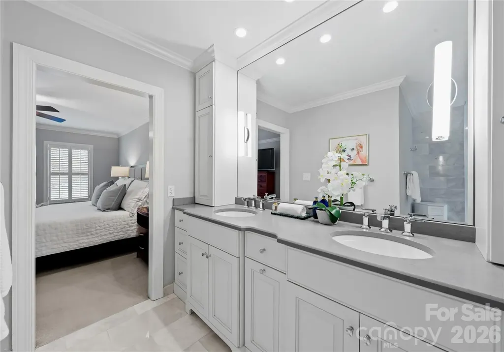 4026 Sharon View Road Charlotte NC 28226