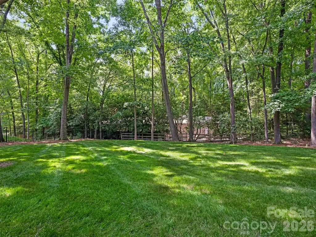 4026 Sharon View Road Charlotte NC 28226