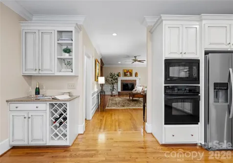 4026 Sharon View Road Charlotte NC 28226