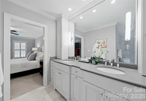 4026 Sharon View Road Charlotte NC 28226